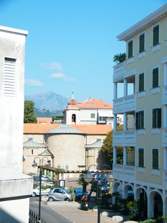 Appartamento Vacanze I Provenzali بورديغيرا المظهر الخارجي الصورة